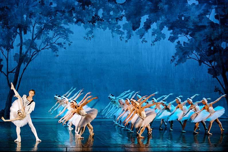 4 февраля 2018. “Лебединое озеро“ от Большого театра из Москвы в Норчепинге