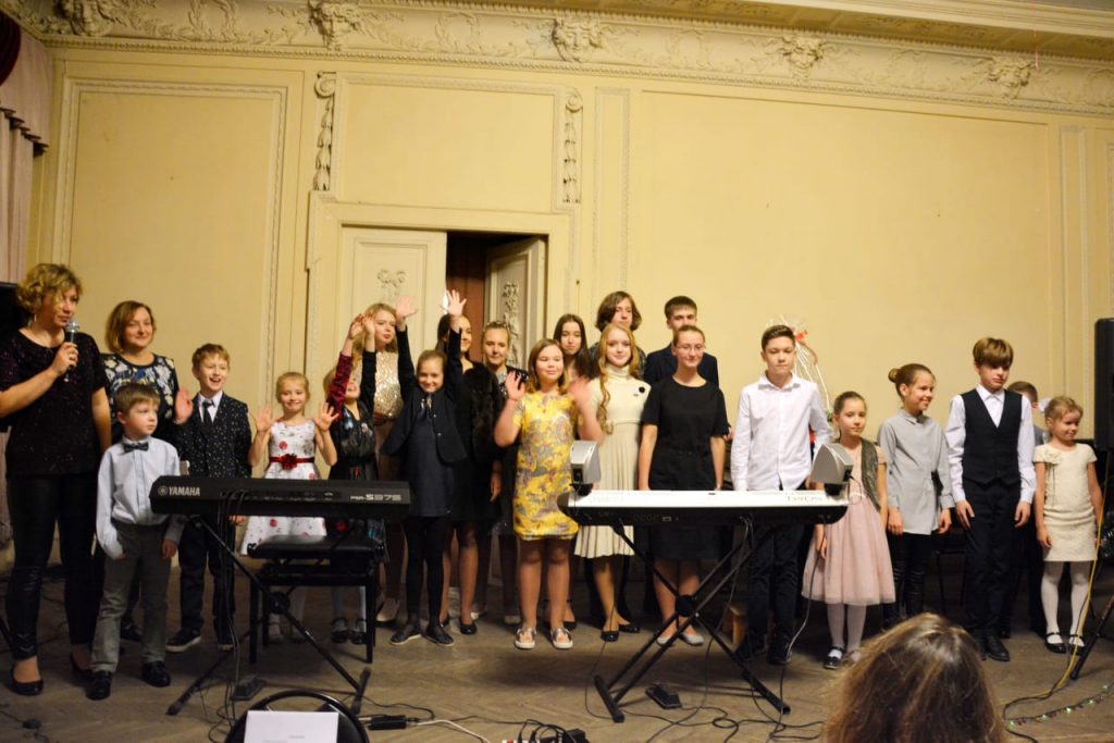 9 марта 2019 Бесплатный концерт в соборе Св.Клары, Стокгольм. Дети из России.